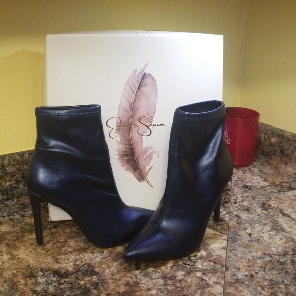 Booties - Picture 4 of 4